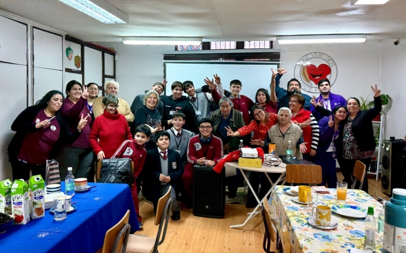 Jornada intergeneracional con la agrupación “Elige vivir bien, vive feliz”