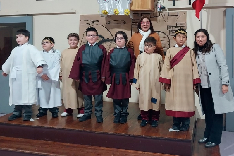 Representación de la muerte y resurrección de Jesús en el primer ciclo